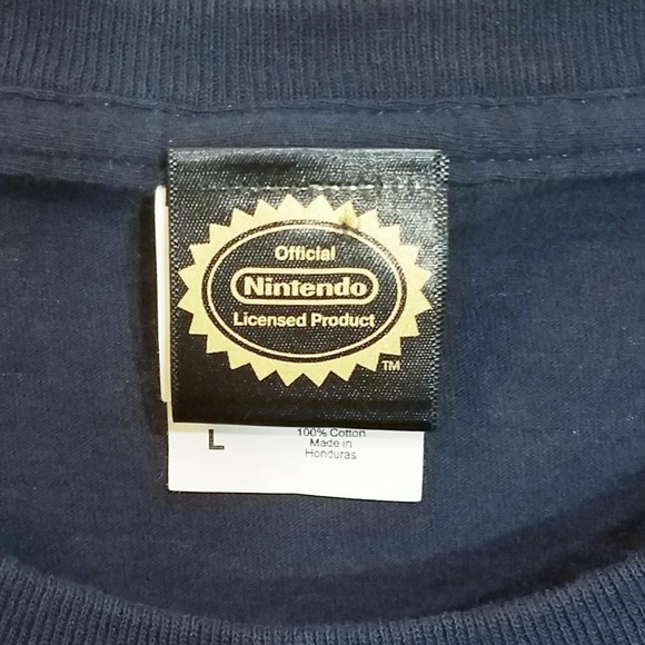 **SOLD** Super Mario Nintendo Graphic Tee - Picture 4 of 5